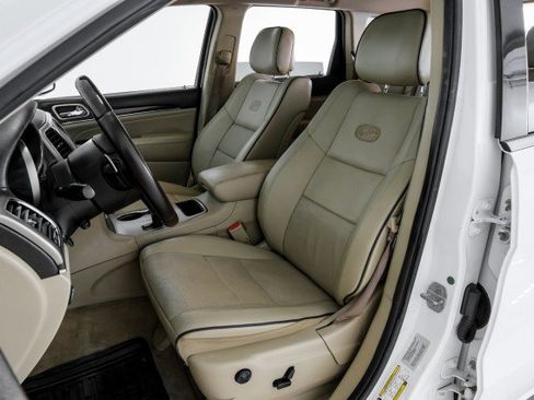 Used 2015 Jeep Grand Cherokee Overland RWD image 29