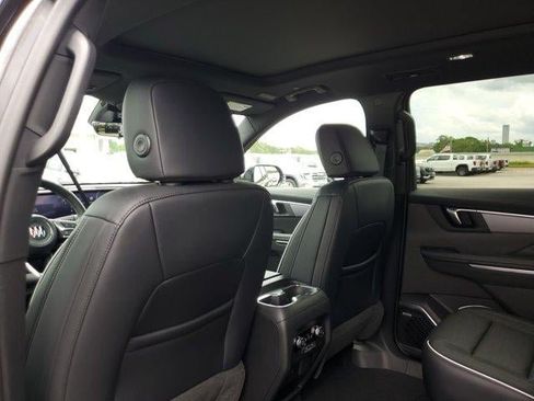New 2026 Buick Enclave Sport Touring w/ Power Package FWD image 8