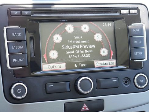 Used 2013 Volkswagen CC Lux FWD image 37
