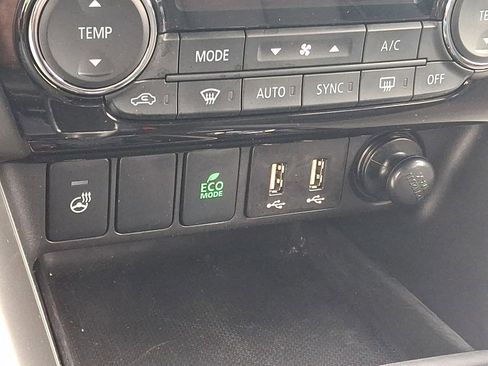 Used 2024 Mitsubishi Eclipse Cross SEL image 22