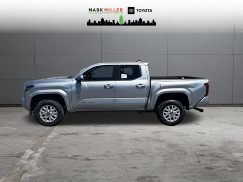 New 2026 Toyota Tacoma SR5 AWD/4WD image 2