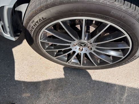 Certified 2020 Mercedes-Benz GLE 350 4MATIC image 11