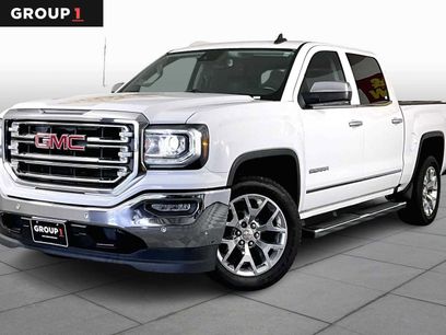 Used 2017 GMC Sierra 1500 SLT w/ SLT Premium Package