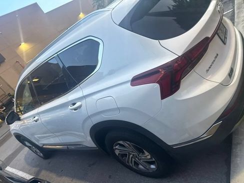 Used 2022 Hyundai Santa Fe SEL AWD/4WD image 9