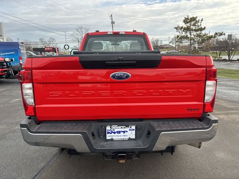 Used 2022 Ford F250 XL w/ Power Equipment Group image 13