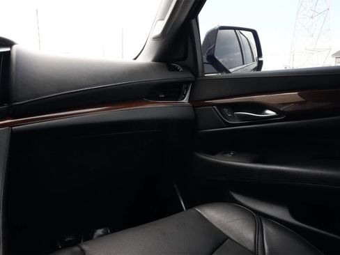 Used 2020 Cadillac Escalade 2WD image 8