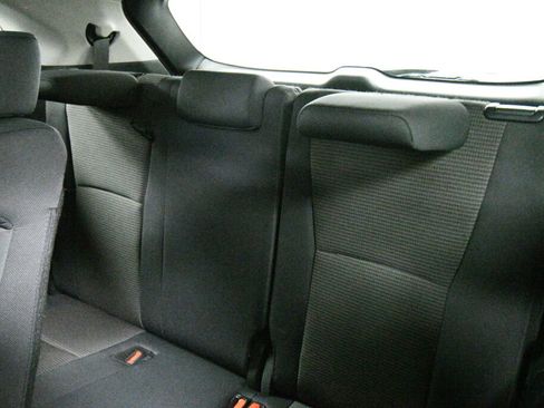 Certified 2024 Toyota Highlander LE image 21