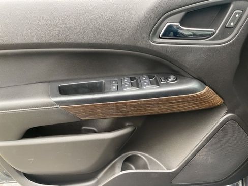 Used 2018 GMC Canyon Denali image 19