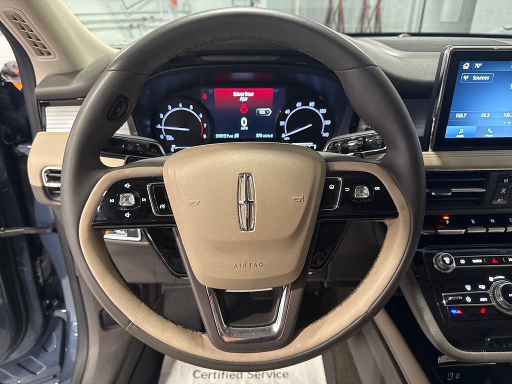 Used 2022 Lincoln Corsair FWD image 5