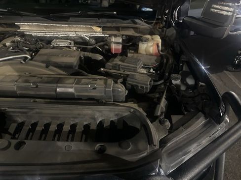 Used 2020 GMC Sierra 2500 Denali w/ Denali Ultimate Package image 19