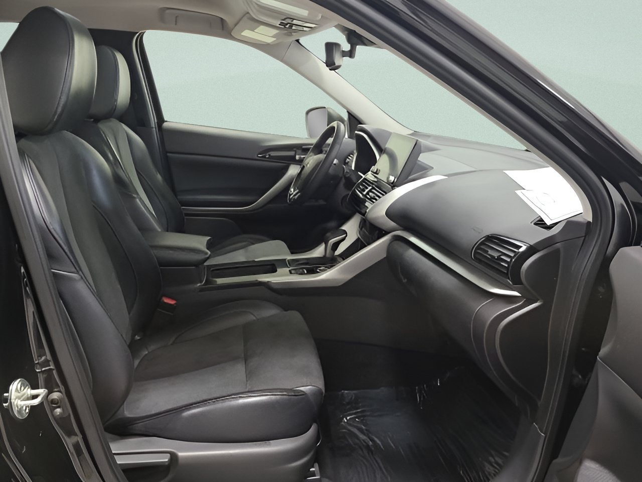 Used 2024 Mitsubishi Eclipse Cross SE AWD/4WD image 13