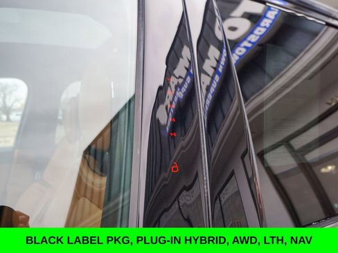 Used 2020 Lincoln Aviator Black Label Grand Touring w/ Class IV Trailer Tow Package image 9