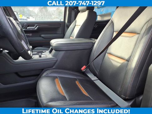 Used 2024 GMC Sierra 1500 AT4 w/ Technology Package image 14