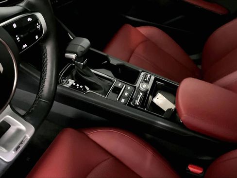 Used 2025 Kia K5 GT-Line w/ GT-Line Premium Package image 17