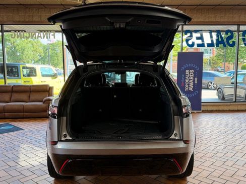 Used 2020 Land Rover Range Rover Velar R-Dynamic S AWD/4WD image 19
