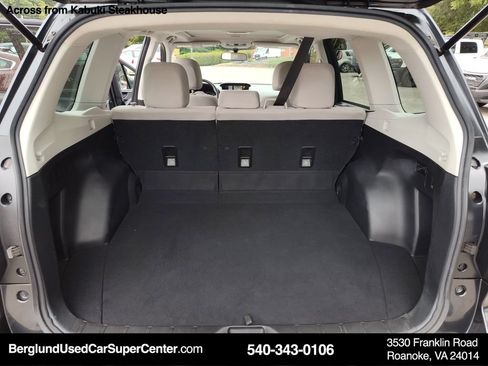 Used 2018 Subaru Forester 2.5i Premium w/ All-Weather Package AWD/4WD image 14