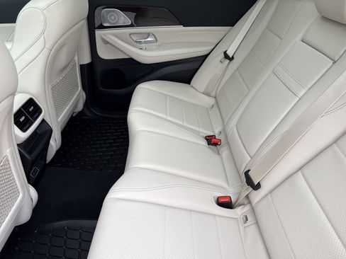 Certified 2026 Mercedes-Benz GLE 450 4MATIC image 33