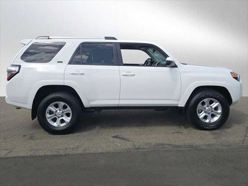 Used 2023 Toyota 4Runner SR5 image 8