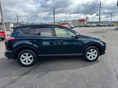 Used 2018 Toyota RAV4 LE w/ All Weather Liner Package image 7