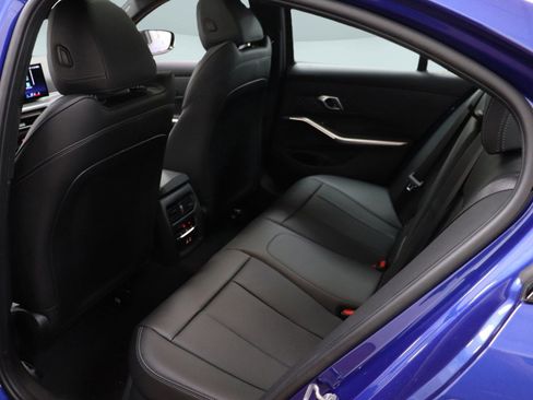 Used 2025 BMW 330i xDrive 330i xDrive w/ M Sport Package image 8