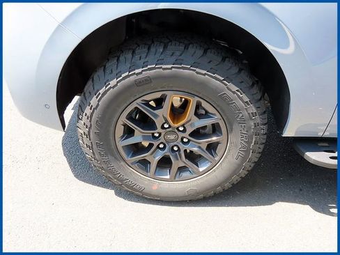 Used 2025 Ford Expedition Tremor AWD/4WD image 4