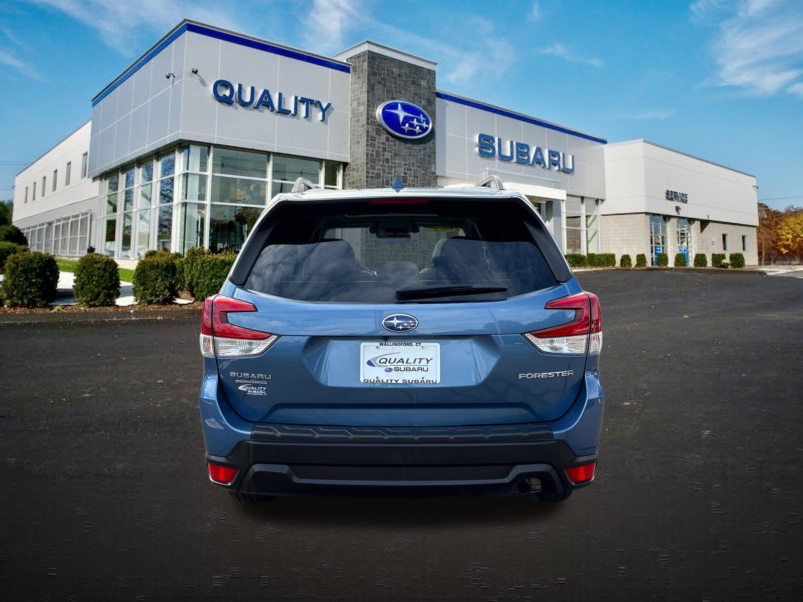 Used 2021 Subaru Forester Premium AWD/4WD image 3
