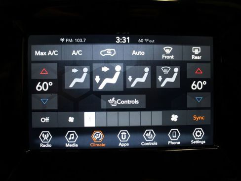Used 2020 Jeep Compass Latitude image 16