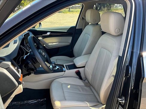 Used 2019 Audi Q5 2.0T Premium Plus w/ Premium Plus Package image 9