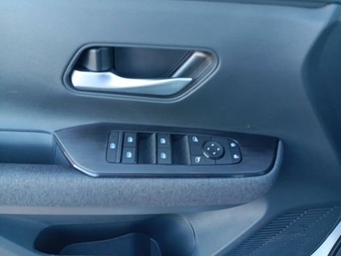 New 2026 Nissan Kicks SV w/ SV Premium Package image 15