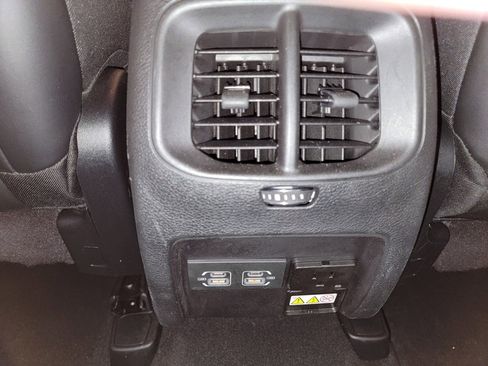 Used 2021 Jeep Cherokee Trailhawk w/ Technology Group image 21