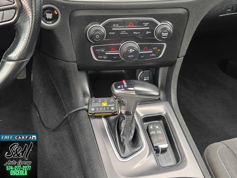 Used 2021 Dodge Charger R/T RWD image 10