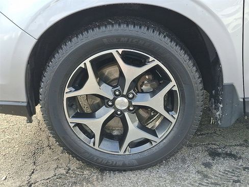 Used 2016 Subaru Forester 2.0XT Premium image 9
