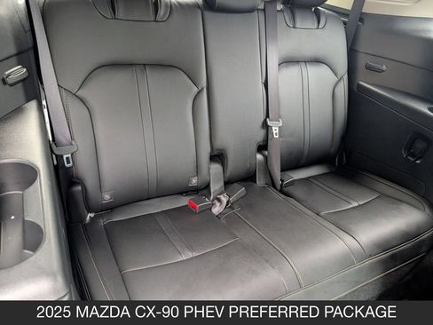 Used 2025 MAZDA CX-90 Plug-In Hybrid w/ Preferred AWD/4WD image 32