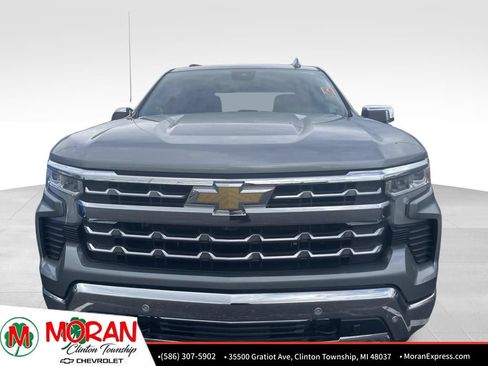 Used 2023 Chevrolet Silverado 1500 LTZ AWD/4WD image 2