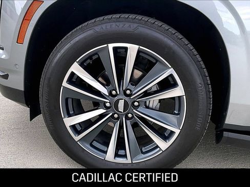 Used 2025 Cadillac Escalade ESV Sport w/ Touring Package AWD/4WD image 12