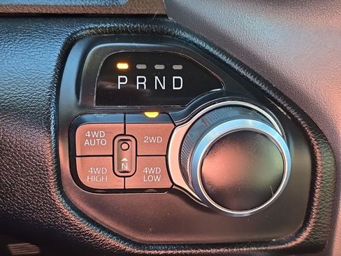 Used 2021 RAM 1500 Big Horn image 27