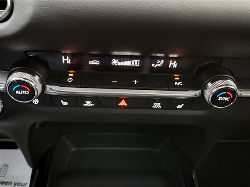 Used 2022 MAZDA CX-30 2.5 Turbo w/ Premium Plus Pkg image 31