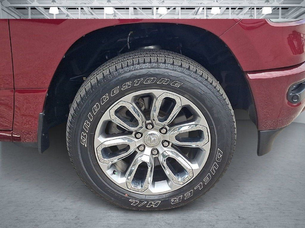 Used 2023 RAM 1500 Laramie AWD/4WD image 9