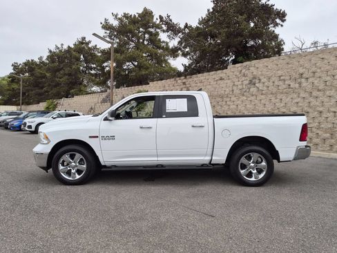 Used 2017 RAM 1500 Big Horn AWD/4WD image 2