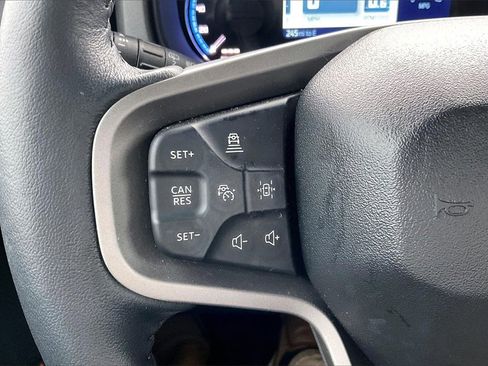 Used 2024 Ford Bronco Badlands image 18