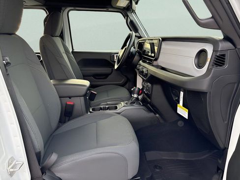 New 2026 Jeep Wrangler Unlimited Sport AWD/4WD image 32
