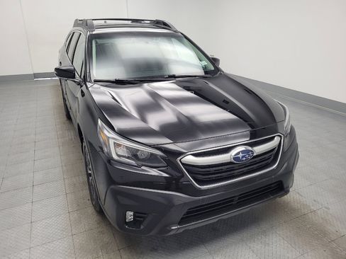 Used 2022 Subaru Outback Premium image 14
