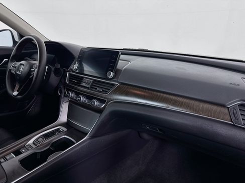 Used 2019 Honda Accord EX image 28