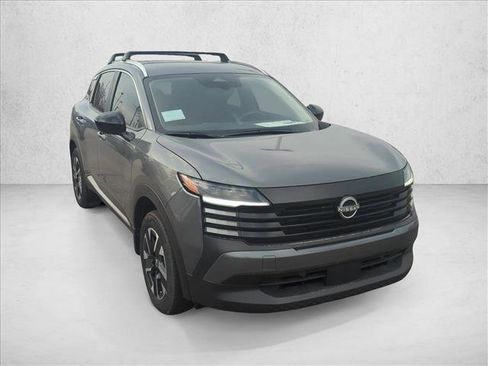 New 2026 Nissan Kicks SV image 3