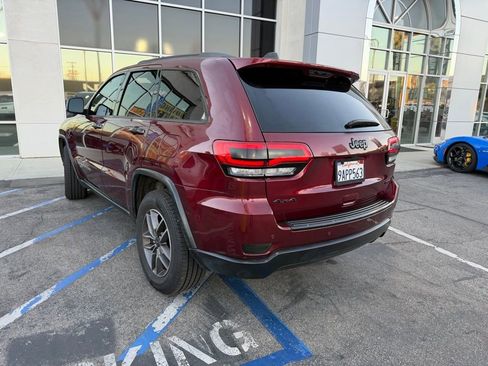Used 2019 Jeep Grand Cherokee Limited image 4