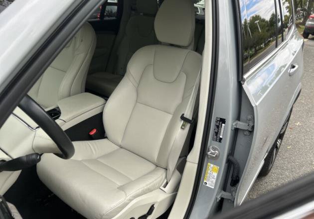 Used 2024 Volvo XC90 T8 Plus AWD/4WD image 5