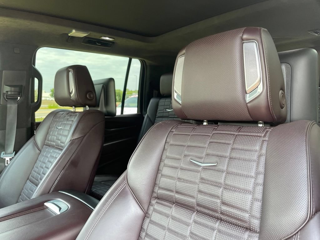 Used 2022 Cadillac Escalade ESV Sport Platinum AWD/4WD image 22