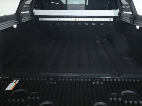 Certified 2024 Nissan Frontier SV w/ Hardbody Edition AWD/4WD image 29