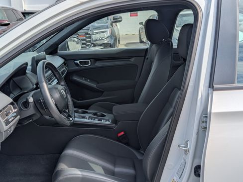 Used 2023 Honda Civic Sport image 15