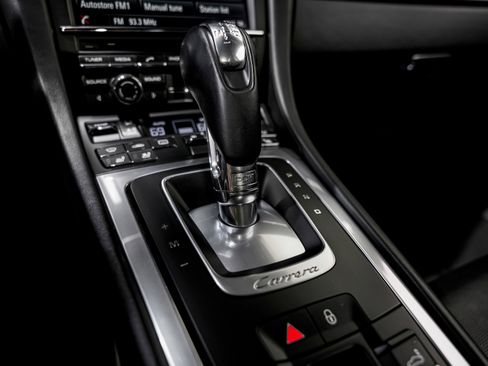 Used 2014 Porsche 911 Carrera 4S image 15
